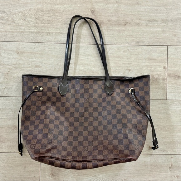 AUTHENTIC Louis Vuitton Neverfull Tote in Damier Ebine MM - Picture 5 of 12